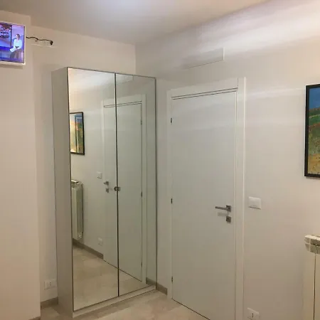 דירה Flats